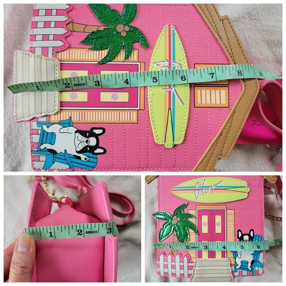 ✨️HP✨️Betsey Johnson | NWT Cute Pink Beach Dog House Shaped Crossbody Bag - Picture 11 of 12